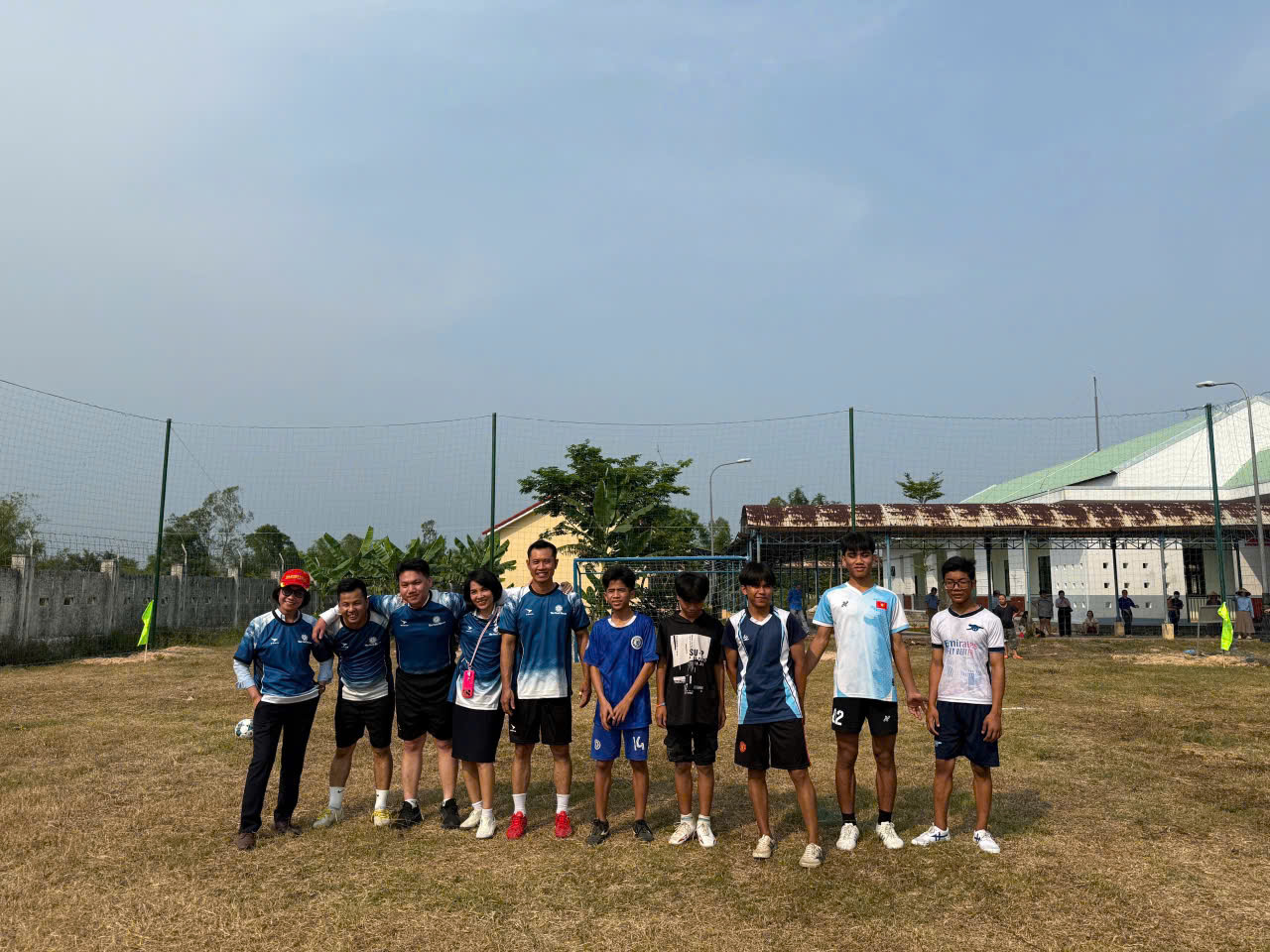 Vui chơi sân vườn